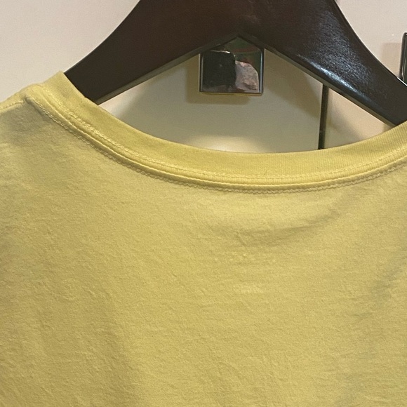 Boho Old Navy Yellow Short Sleeve tee with lace appliqué peace ☮️ sign on front - Picture 9 of 9